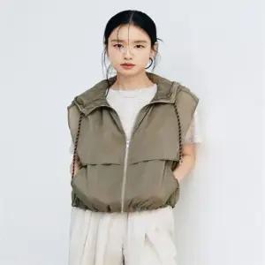 셀렙샵에디션 2082438579 민소매 레이어드 26SS 에어리 쉬어 후드 베스트 6298829