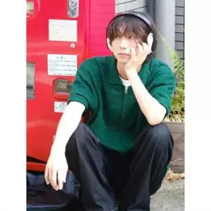 에잇세컨즈 26475ACY1M 여성 기본가디건 카라 반소매 집업 카디건 그린 1M 4250050