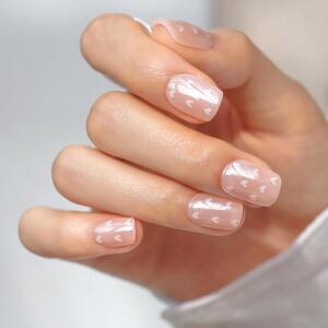 라미모사 32Pcs 크롬 프레스 온 네일 숏 스퀘어 16가지 크기의 하트 패턴이 있는 소프트 젤 페이크 재사용 한 키트 진심 어린 마음