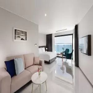 부산 영무파라드호텔 해운대 비치(Busan Yeongmu Parade Hotel Haeundae Beach)