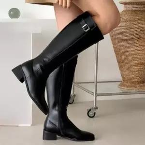 통굽없는롱부츠 여성 롱부츠 블랙 브라운 통굽 데일리 겨울 부츠 굽높이 5cm