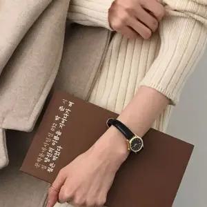 Chic Black Casio Watch 여성시계 여자시계 손목시계 여자손목시계 여성손목시계