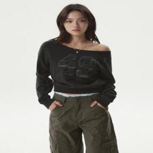 [AK수원점] [후아유] 여성 Camo OffShoulder Sweatshirt WHMWG2385F