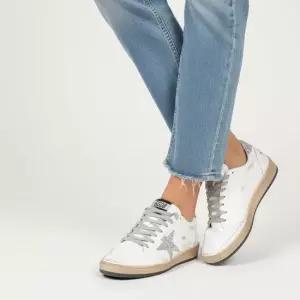 골든구스 GOLDEN GOOSE 26SS 볼스타 스니커즈 글리터 스타 GWF00117 F003773 11325)