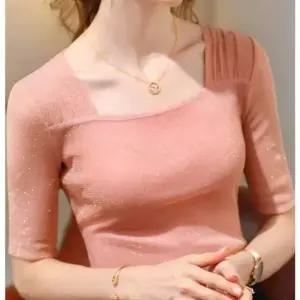라인댄스상의 스퀘어넥 반팔 티셔츠 블라우스 펄소재 슬림핏 사교 모던