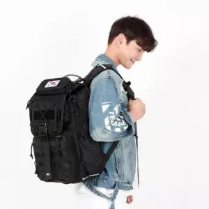 [옷자락]남자 아웃도어 등산 여행 데일리 다용도 백팩