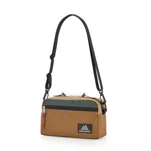 [롯데백화점]그레고리 크로스백 패드 숄더 파우치 M LOG CABIN KHAKI [08JT3112]