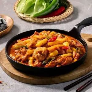 33떡볶이 춘천 국물 닭갈비 3인분 x 1팩 팩당 950g