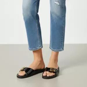 토리버치 26SS Buckle Slide 157872-001) 버클 슬라이드