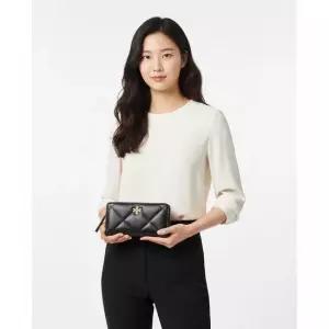 토리버치 패세라 FW25 여성 키라 퀄팅 지퍼 장지갑 154989 001