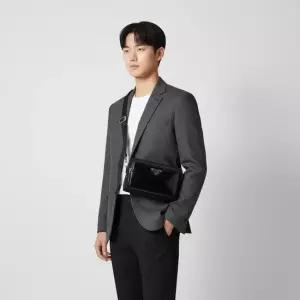 프라다 패세라 남성 리나일론 브러쉬드 숄더백 2VH156 789 F0002 OMT)