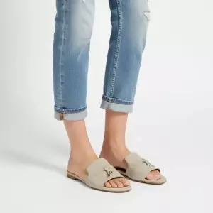 로로피아나 26SS FAI5580 썸머 참 슬라이드 샌들