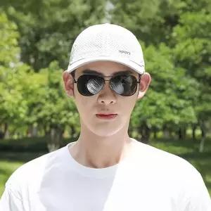 흰색 메쉬볼캡 야구모자 썸머볼캡 캡모자 남녀공용 패션 남자