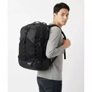 파타고니아 REFUGIO DAY 리퓨지오 데이 백팩 30L 47929 BLK
