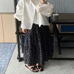 블랙플라워 밴딩 롱 스커트 (one color)