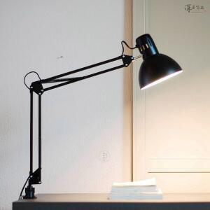 LED 버튼 배수펌프 책상용 식물등 전원 스탠드 식물조명 에너지효율 하이텍 블랙 집게형