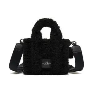 마크제이콥스 H011M12FA22 001 여성 토트백