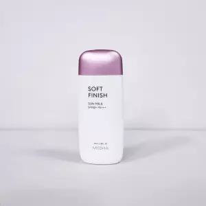 미샤 올 어라운드 세이프 블록 소프트피니쉬 선밀크 70ml 자외선차단
