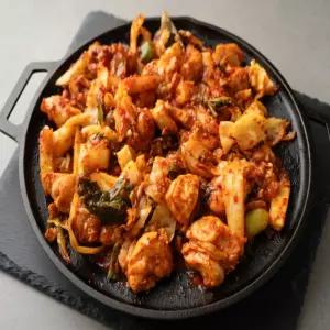 통나무집 닭갈비 춘천 닭갈비 밀키트 캠핑요리 캠핑음식 2인분 800g