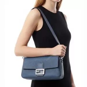 펜디 MUST IT_ Baguette Calf Rome Denim 8BR600 AUSZ F04QL) 바게트 백)