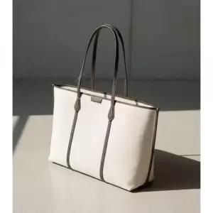 토리버치 MUST IT_ 26SS PERRY CANVAS TOTE BAG 181231-254) 페리 캔버스 토트 백)