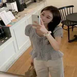 퓌르 체크 블라우스 / 하객룩 여리 레이어드 블라우스 체크셔츠 셔츠 오프숄더 반팔셔츠 여름셔츠 데이트룩