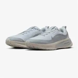 보메로 18 GORETEX M 운동화 B5 HQ7001 003