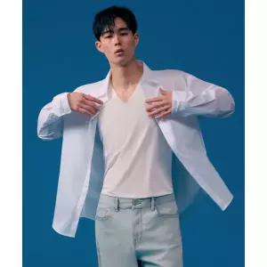 MUSINSA STANDARD [쿨탠다드] 메시 프리컷 브이 넥 슬리브리스 언더셔츠 [화이트]