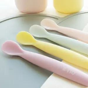 초기 이유식 스푼 1P 부드러운 실리콘 숟가락 유아 중기 유아식 수저