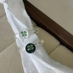 [하프클럽/]원형 행운 초록빛 그린 그리너리 아크릴 우정 반지 소품샵