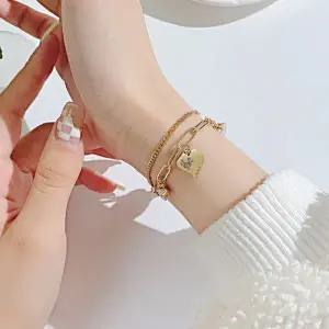[하프클럽/]학생용 하트 팔찌 소녀 선물 기념일 쥬얼리 여자친구 데일리 아