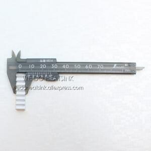 우리는 파란색 열 전도성 양면 접착 패드가 있는 방열판 8x30x8mm 알루미늄 DIP 냉각 수행합니다.