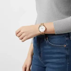 타이맥스 패세라 TIMEX TW2V06300VP 시티 페이턴 여성 메탈시계