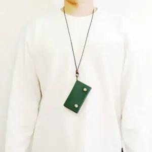 수제 가죽 카드 지갑 목걸이형 쑥색 핸드메이드 가죽 카드홀더 미니지갑 남성지갑