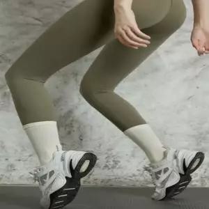 여성 중목 논슬립 발가락 요가 필에스 토삭스 양말