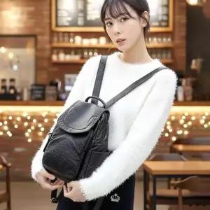 [다잇템]여자 앨리카 데일리룩 고급스러운 실용적 인조가죽 백팩
