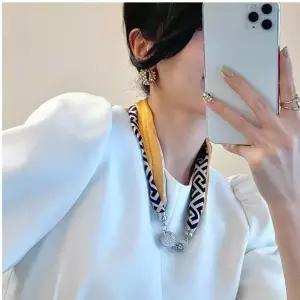 [룽스_62]포인트 마그네틱 봄스카프 큐빅 목걸이 스카프