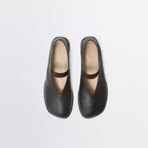 [롯데백화점]르메르 26SS 르메르 GLOVE 발레리나 슈즈 다크 초콜릿 FO0261 LL0023 BR490