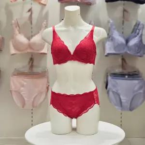 [AK수원점] [트라이엄프] 레드 딥브이 저중심 몰드 브라 망사 레이스 팬티 세