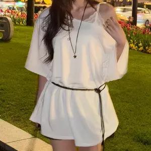 [빅사이즈]이블렛 페뉴온 오프숄더 스판 티셔츠 제이스타일