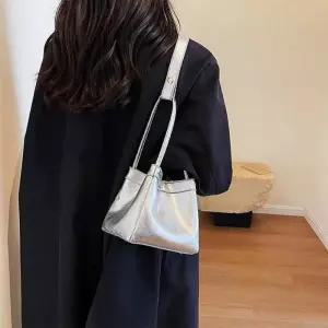 [룽스_62]복주머니 무광가죽 무광 숄더백
