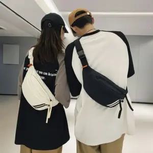 두줄포인트 남녀공용 크로스백 슬링백 캐주얼 스포츠 가방 캐주얼백 바디백 비니지스백