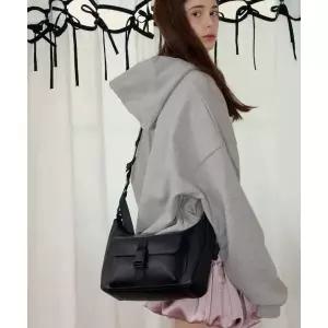 JILL BY JILLSTUART 질바이질스튜어트 알렉스 탑집 호보 크로스백 JLBA5E731BK 463976