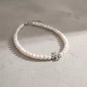 토리버치 MUST IT_ 26SS KIRA PEARL NECKLACE 164617-056) 키라 진주 목걸이)