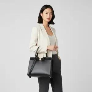 페라가모 26SS 뉴 바라 토트백 734058) 21I290 0734058