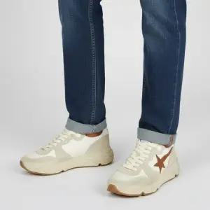 골든구스 패세라GOLDEN GOOSE 러닝솔 남성 스니커즈 GMF00126 F008153 10550