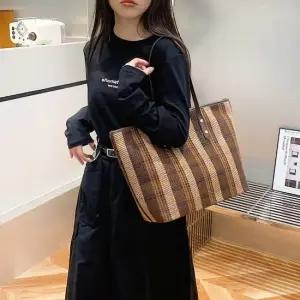 체크 숄더백 빅사이즈 데일리백 대학생 보부상백 데일리백 미니숄더백 큰가방 여자숄더백