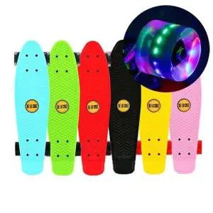 [하프클럽/셀러허브_레저캠핑]크루져 보드 LED 스케이트 보드 숏보드 페니보드 56cm