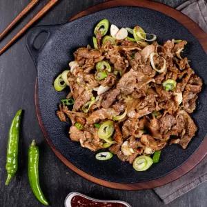 프레시밀 기사식당 연탄불고기 간장 715g 2~3인분 / 돼지 불백 양념 쌈채소 밀키트
