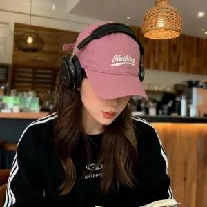 [라일리] Rly 캐주얼 야구모자 자수 포인트 스타일리쉬한 여성